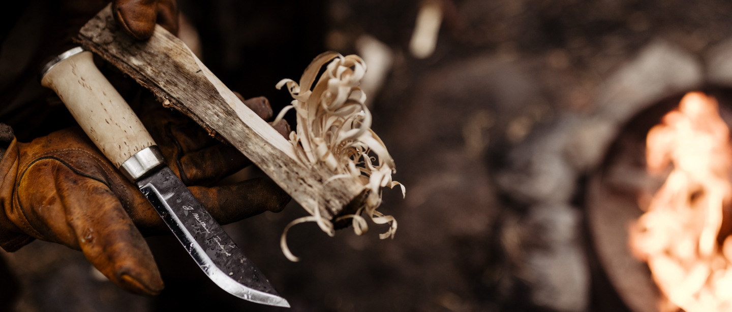 JULY CLUB OFFER<BR>CARBON LAPP KNIFE 240<BR>89,90 € <strike> (109,90€)